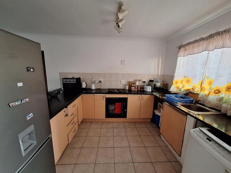 To Let 2 Bedroom Property for Rent in Vorna Valley Gauteng