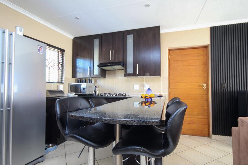 3 Bedroom Property for Sale in Thatchfield Gauteng