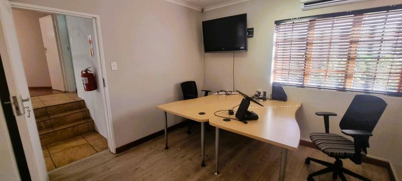 5 Bedroom Property for Sale in Zwartkop Gauteng