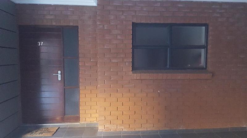 To Let 2 Bedroom Property for Rent in Eveleigh Gauteng
