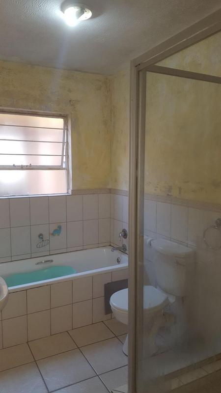 To Let 2 Bedroom Property for Rent in Van Dyk Park Gauteng