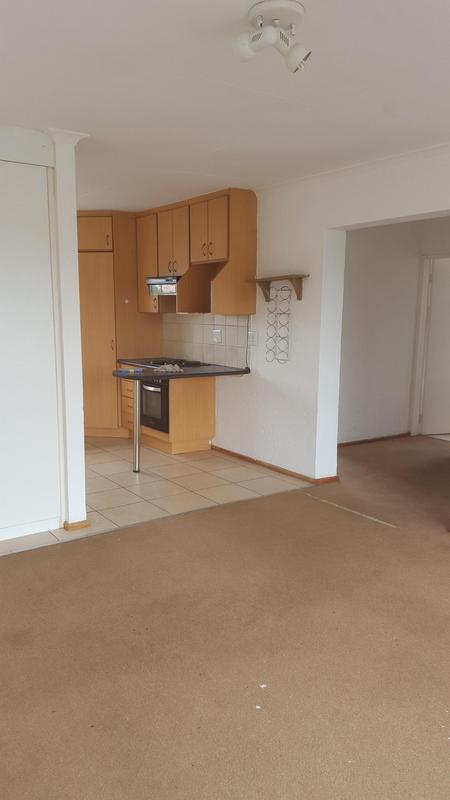 2 Bedroom Property for Sale in Sonneveld Gauteng