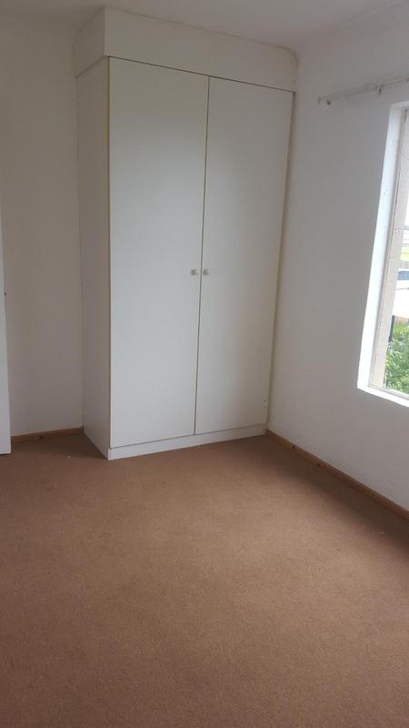 2 Bedroom Property for Sale in Sonneveld Gauteng
