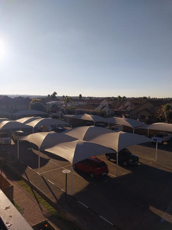 2 Bedroom Property for Sale in Sonneveld Gauteng