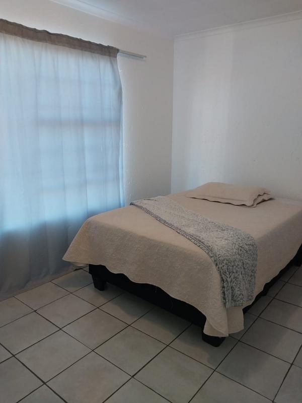 2 Bedroom Property for Sale in Sonneveld Gauteng