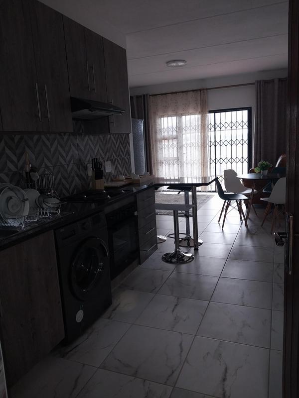 To Let 2 Bedroom Property for Rent in Pomona Gauteng