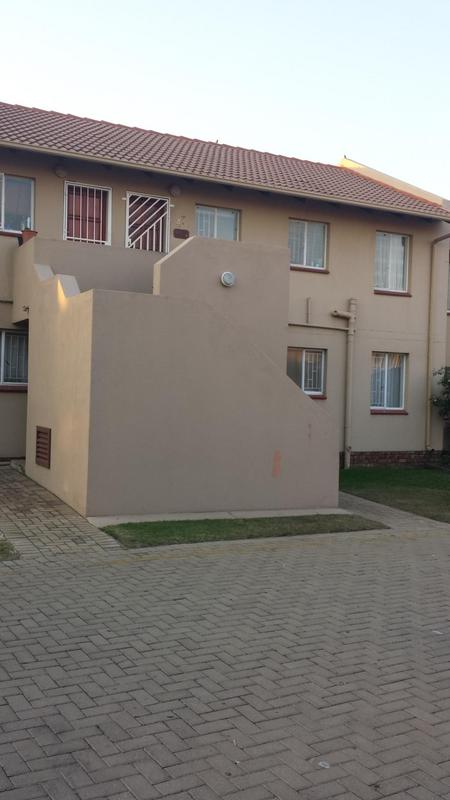 2 Bedroom Property for Sale in Beyers Park Gauteng