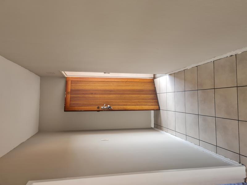 To Let 2 Bedroom Property for Rent in Florida Park Gauteng