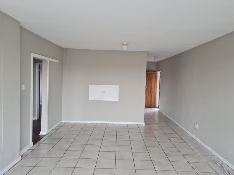 To Let 2 Bedroom Property for Rent in Florida Park Gauteng