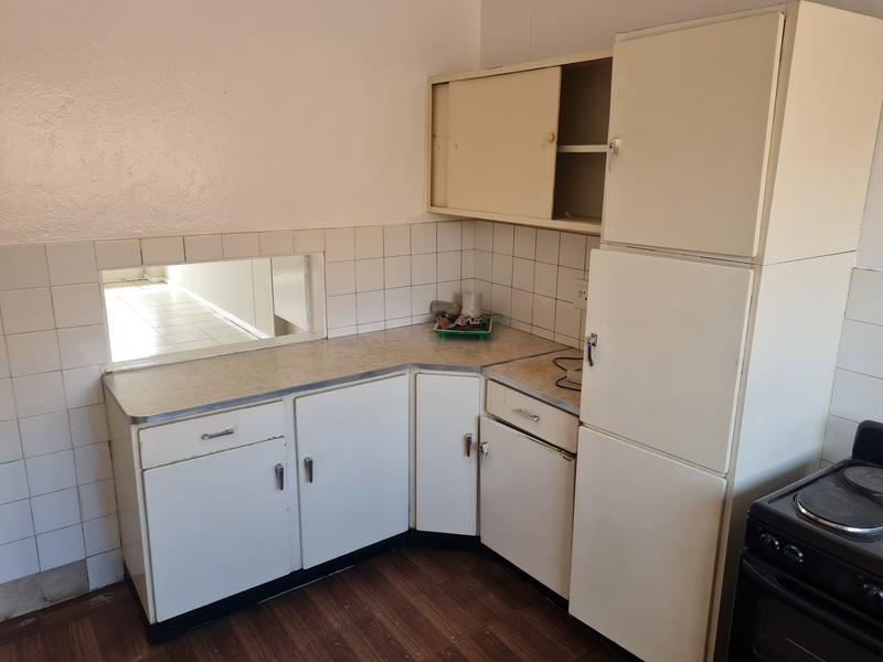 To Let 2 Bedroom Property for Rent in Florida Park Gauteng