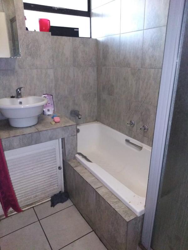 To Let 2 Bedroom Property for Rent in Menlyn Gauteng