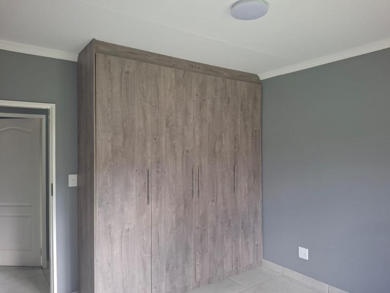 To Let 2 Bedroom Property for Rent in Vanderbijlpark SE 3 Gauteng