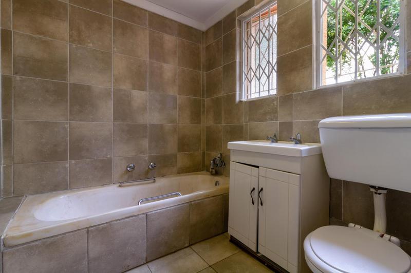 4 Bedroom Property for Sale in Witpoortjie Gauteng