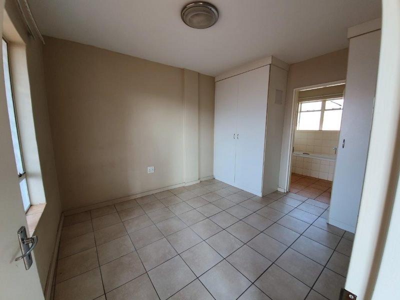 2 Bedroom Property for Sale in Die Wilgers Gauteng