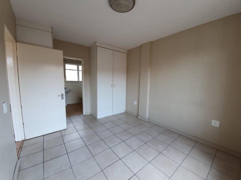 2 Bedroom Property for Sale in Die Wilgers Gauteng