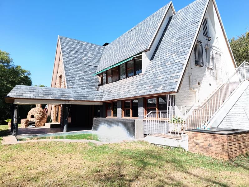 To Let 4 Bedroom Property for Rent in Little Falls Gauteng