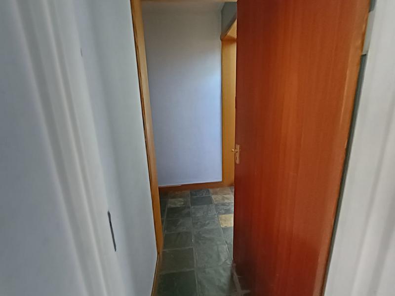To Let 4 Bedroom Property for Rent in Little Falls Gauteng