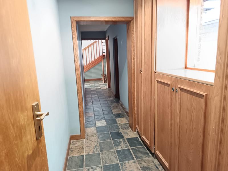 To Let 4 Bedroom Property for Rent in Little Falls Gauteng