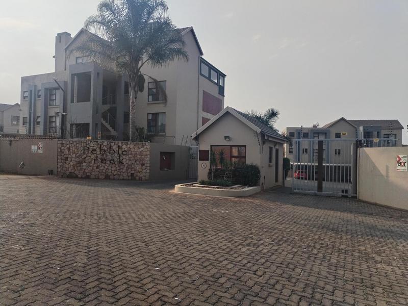To Let 3 Bedroom Property for Rent in Sugar Bush Estate Gauteng