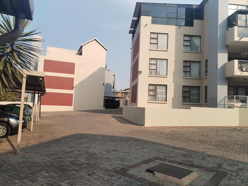 To Let 3 Bedroom Property for Rent in Sugar Bush Estate Gauteng