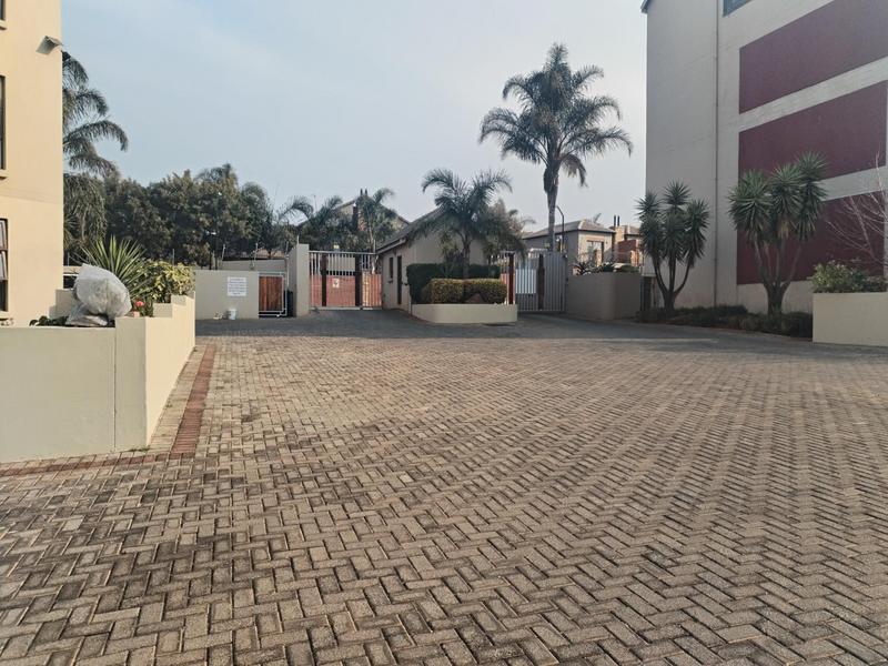 To Let 3 Bedroom Property for Rent in Sugar Bush Estate Gauteng
