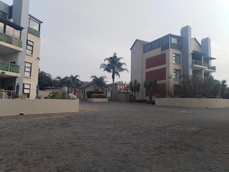 To Let 3 Bedroom Property for Rent in Sugar Bush Estate Gauteng