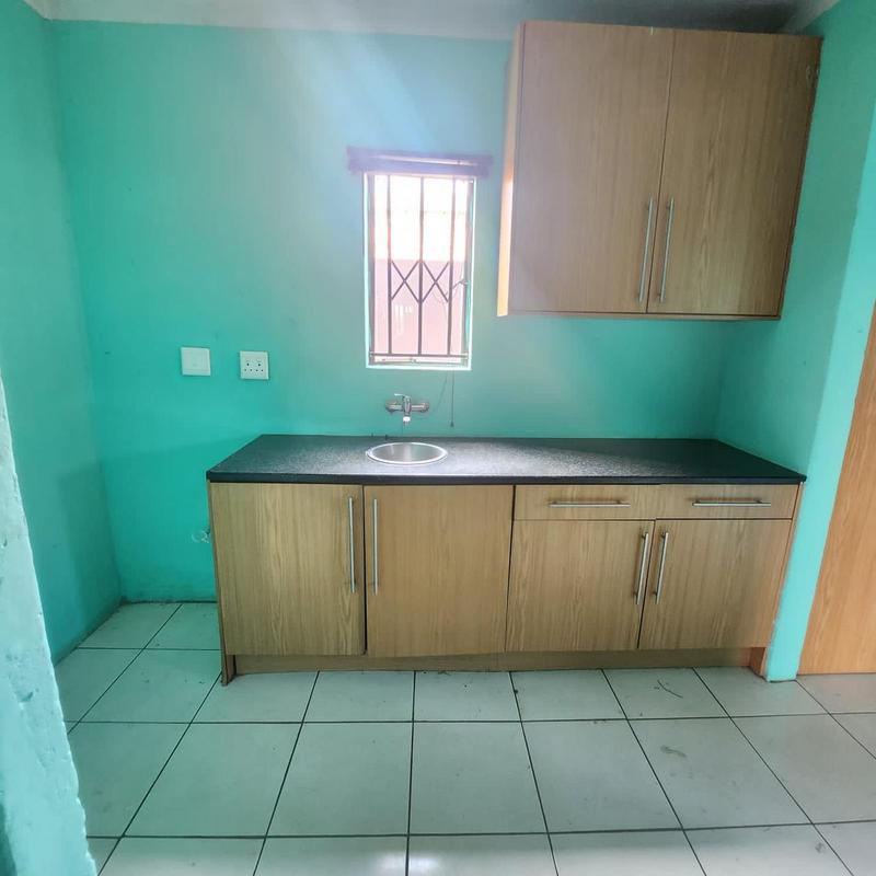 To Let 1 Bedroom Property for Rent in Naledi Gauteng