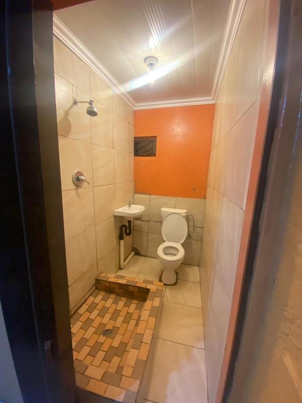To Let 1 Bedroom Property for Rent in Protea North Gauteng