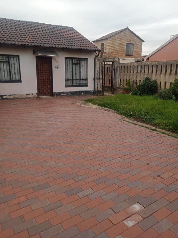 2 Bedroom Property for Sale in Jabulani Gauteng