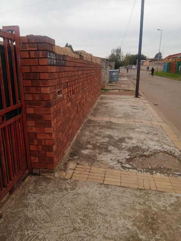 2 Bedroom Property for Sale in Jabulani Gauteng