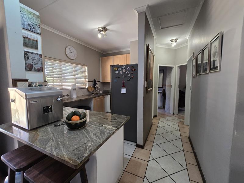 2 Bedroom Property for Sale in Equestria Gauteng