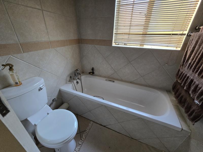 2 Bedroom Property for Sale in Equestria Gauteng