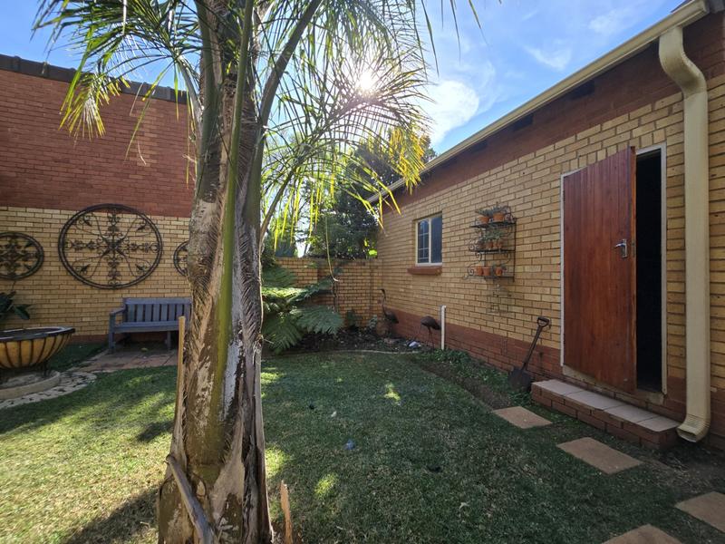 2 Bedroom Property for Sale in Equestria Gauteng