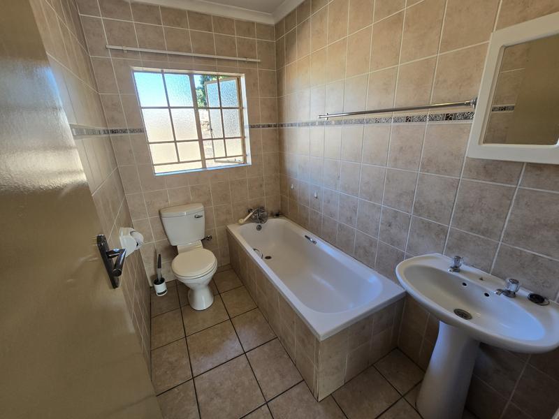 3 Bedroom Property for Sale in Equestria Gauteng