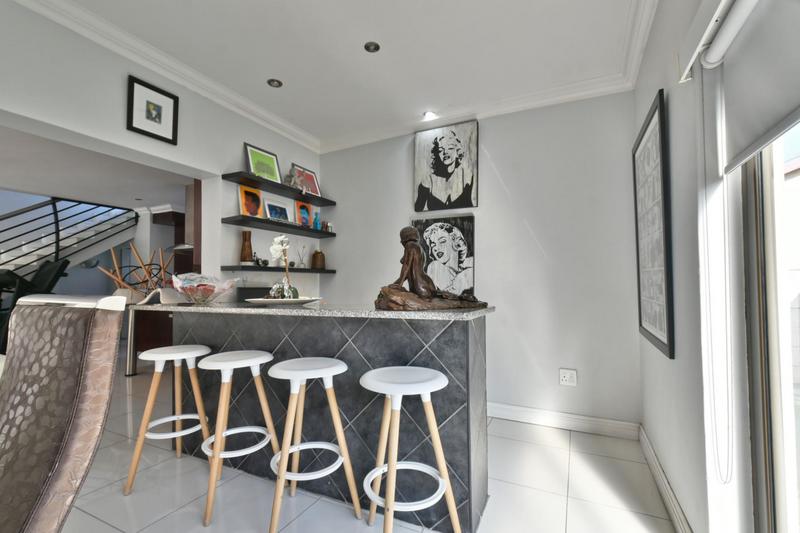 4 Bedroom Property for Sale in Brackendowns Gauteng