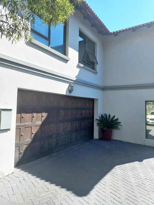 4 Bedroom Property for Sale in Brackendowns Gauteng
