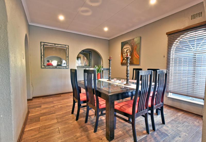 4 Bedroom Property for Sale in Glenvista Gauteng