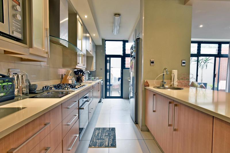 2 Bedroom Property for Sale in Abbotsford Gauteng