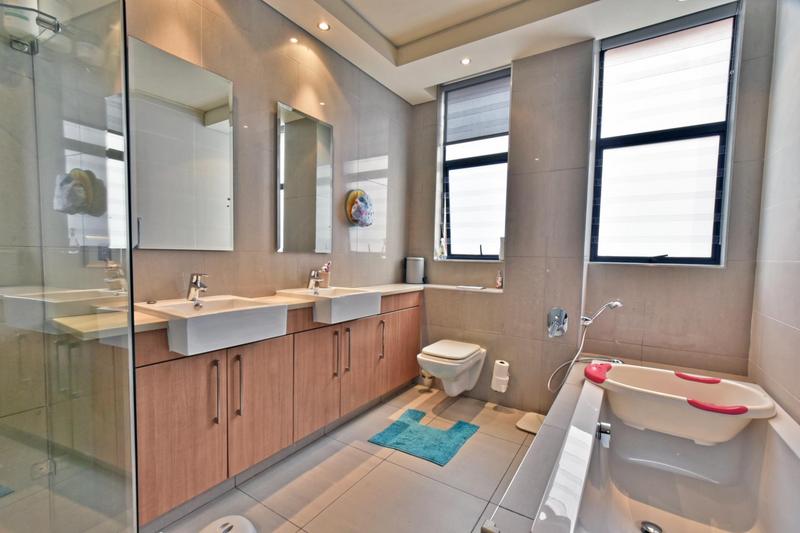 2 Bedroom Property for Sale in Abbotsford Gauteng