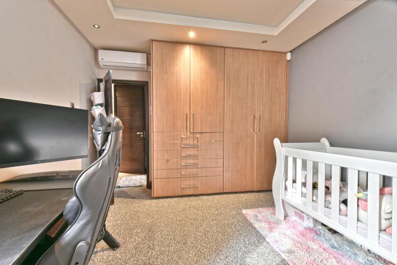 2 Bedroom Property for Sale in Abbotsford Gauteng
