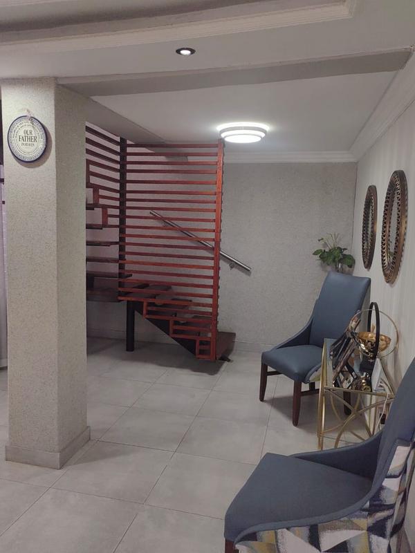 6 Bedroom Property for Sale in Protea North Gauteng