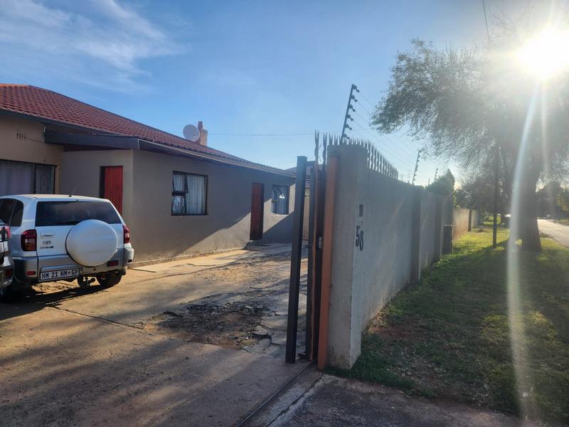 10 Bedroom Property for Sale in Roodepoort Gauteng
