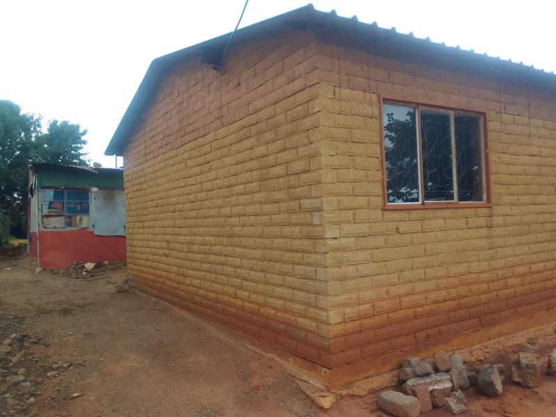 2 Bedroom Property for Sale in Mamelodi Gauteng