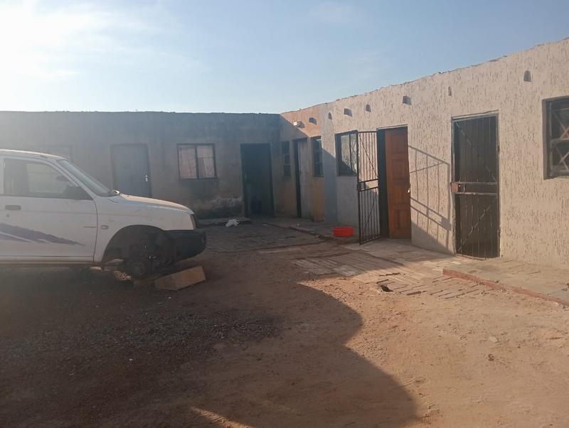 2 Bedroom Property for Sale in Mamelodi Gauteng