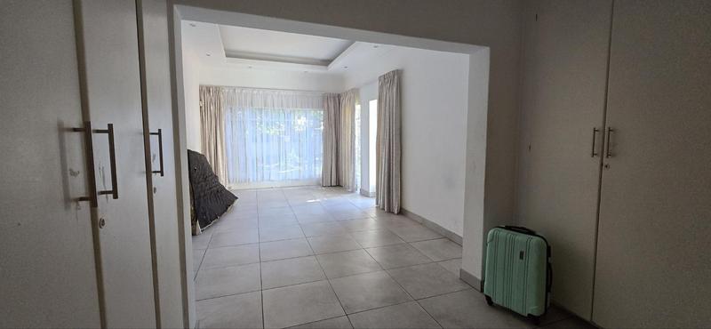 5 Bedroom Property for Sale in Elardus Park Gauteng