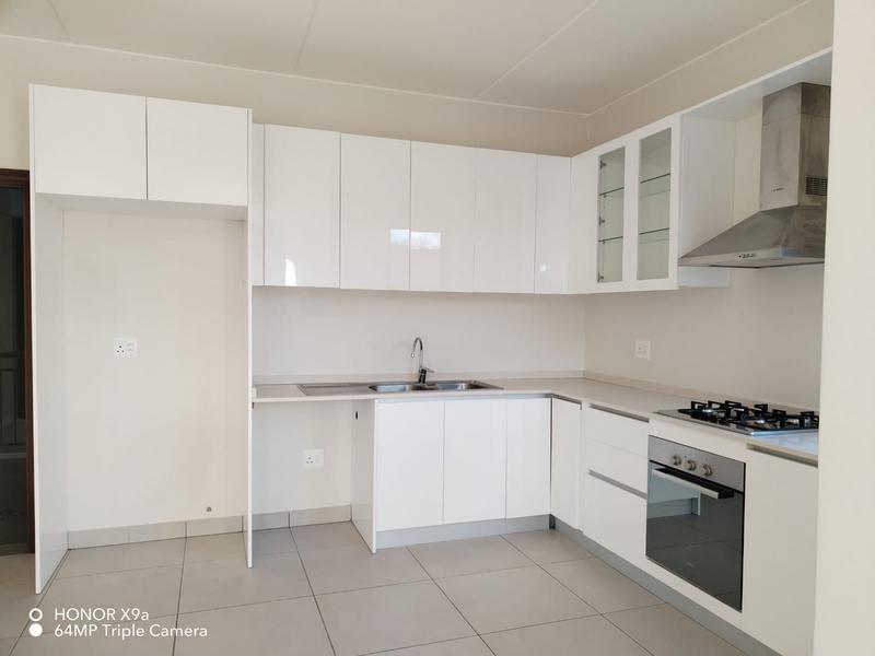 To Let 1 Bedroom Property for Rent in Bedfordview Gauteng
