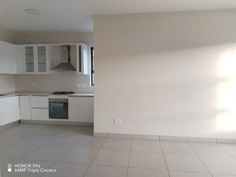 To Let 1 Bedroom Property for Rent in Bedfordview Gauteng
