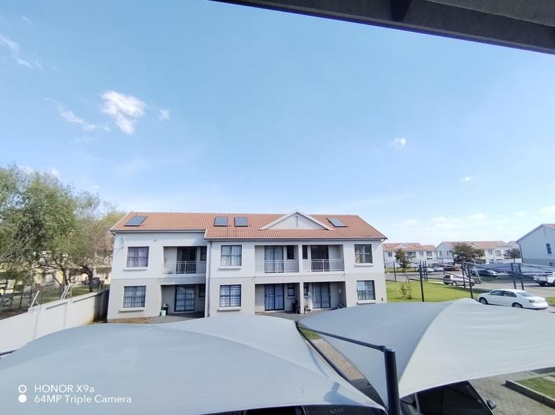 To Let 2 Bedroom Property for Rent in Lakefield Gauteng