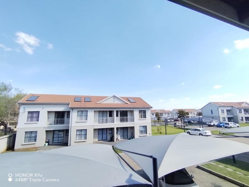 To Let 2 Bedroom Property for Rent in Lakefield Gauteng
