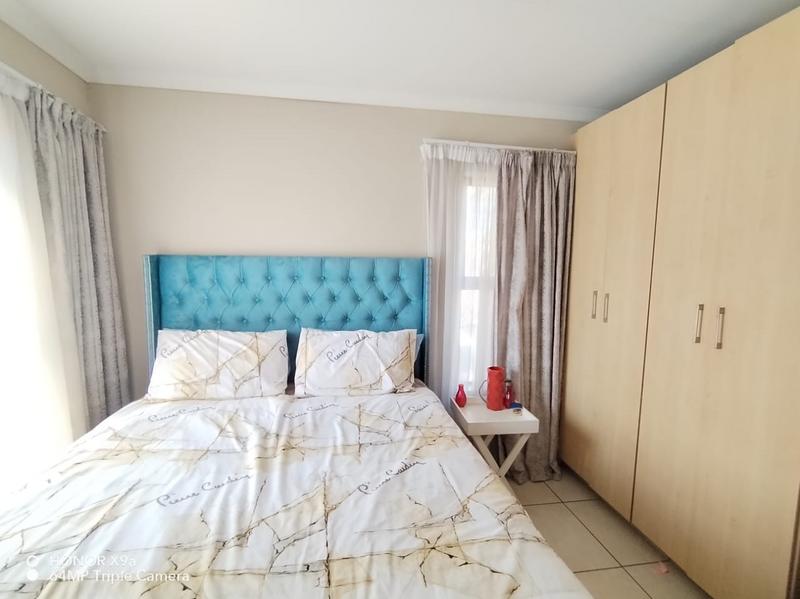 To Let 2 Bedroom Property for Rent in Lakefield Gauteng
